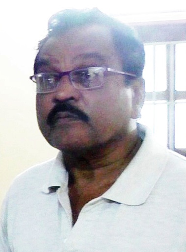 Theft at former minister's aide's house!