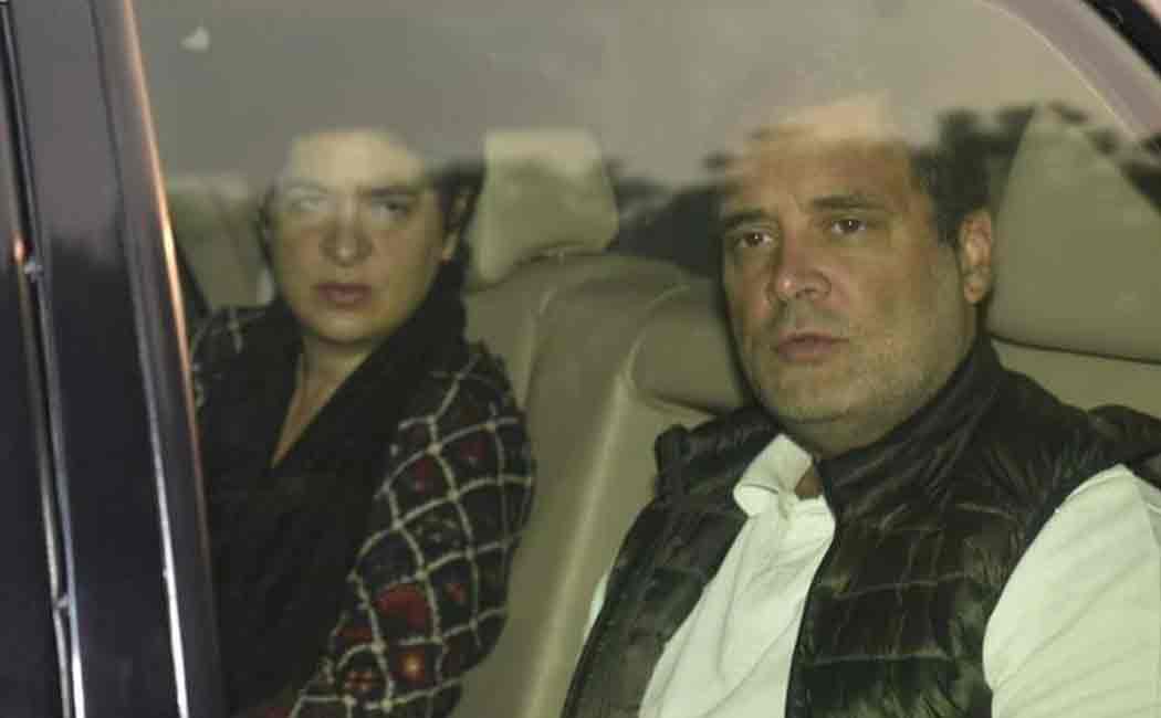 rahul gandhi meets chidambaram in tihar