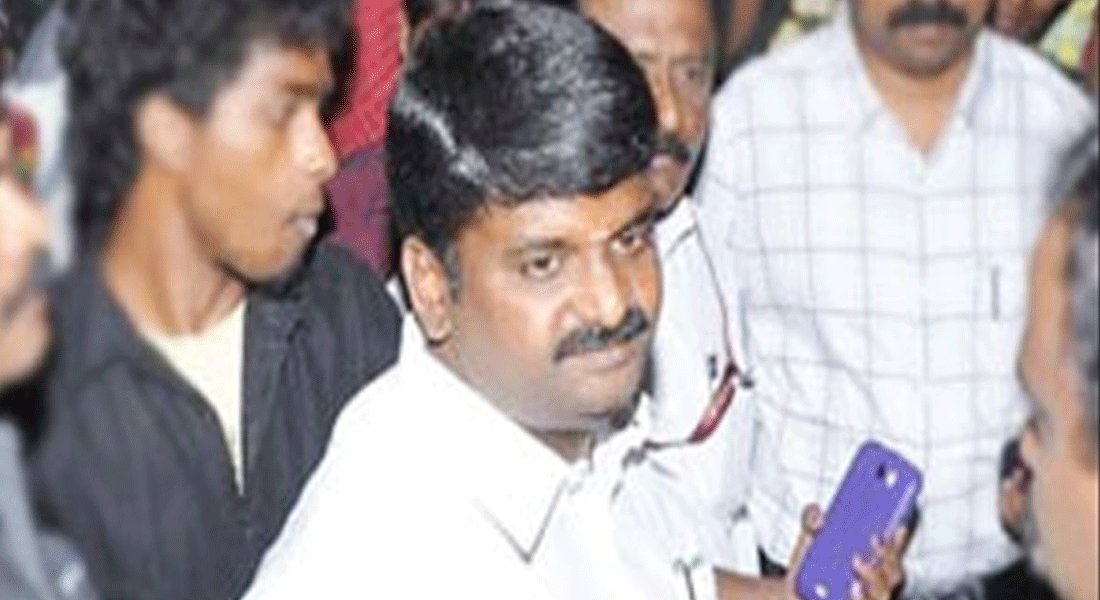 KUTKA CASE- MINISTER VIJAYBASKAR PRESENT IN LIVE
