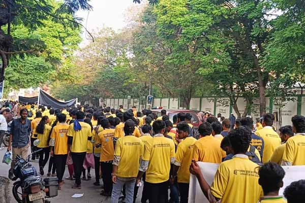 Awareness walk to raise awareness about the importance of reading books
