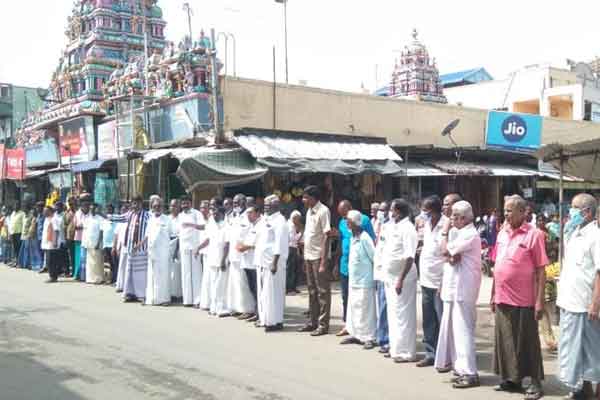 At virudhachalam human chain struggle