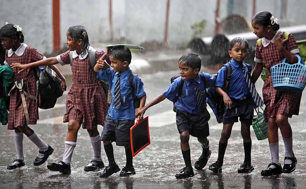 “Headmasters can decide about giving holidays to schools” - Nellai Collector
