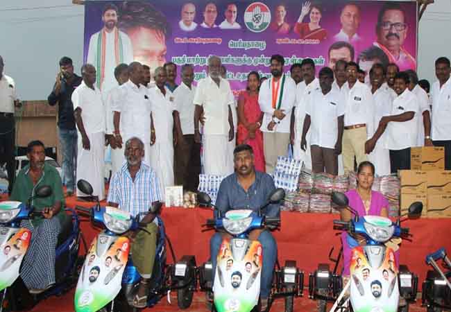 thoothukudi district, sri vaikuntam congress party leader peoples vehicles