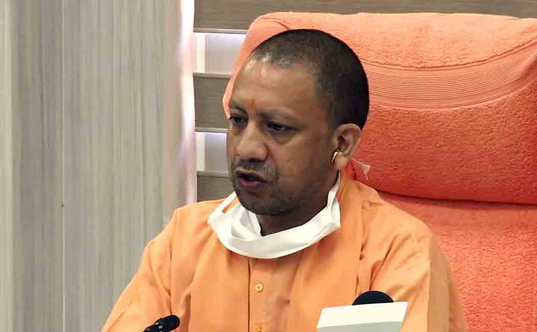 yogi adityanath announces ex gratia for deceased police families