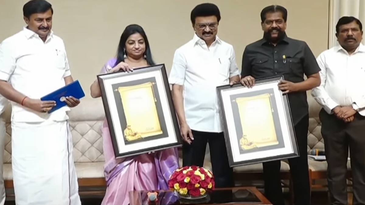 'kalaingar ezhuthukol' award goes to Nakkheeran editor