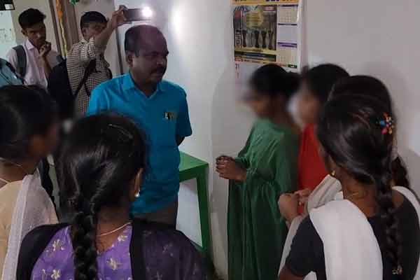 Poor quality food for girl students in government hostel near Vaniyambadi
