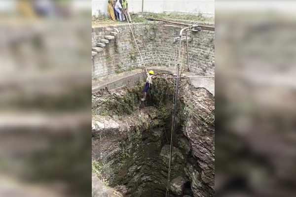 saved an ex-serviceman who jumped into a well to save a goat Firefighters