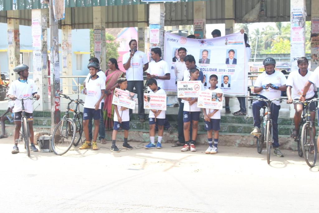 Bicycle Ride Against Tobacco Cancer! Absolute Young People!