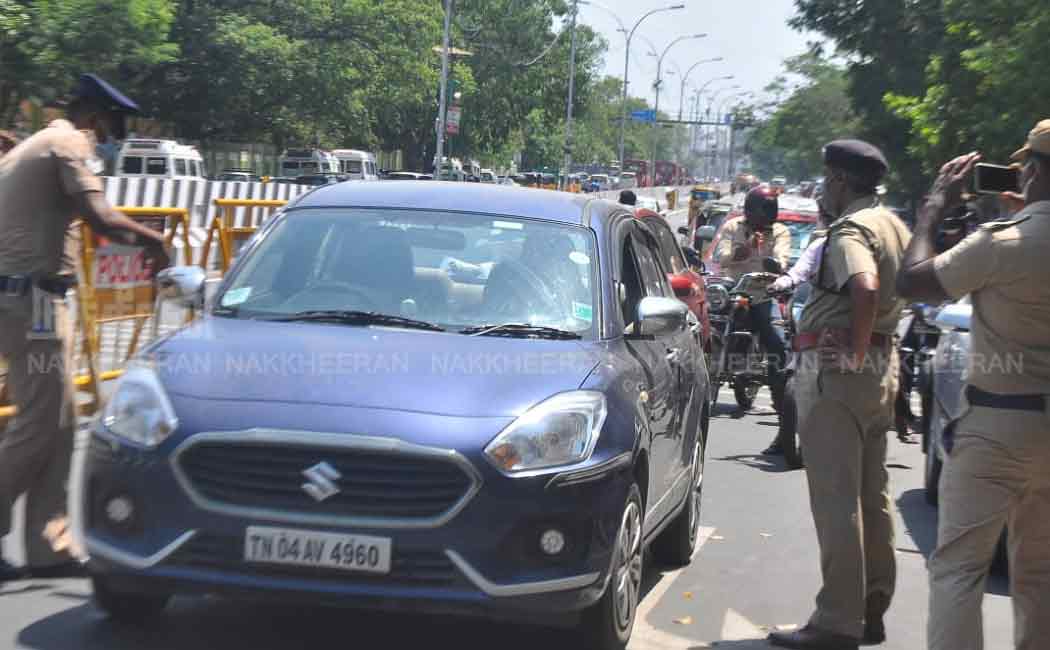 Vehicle check on Poonamallee highway