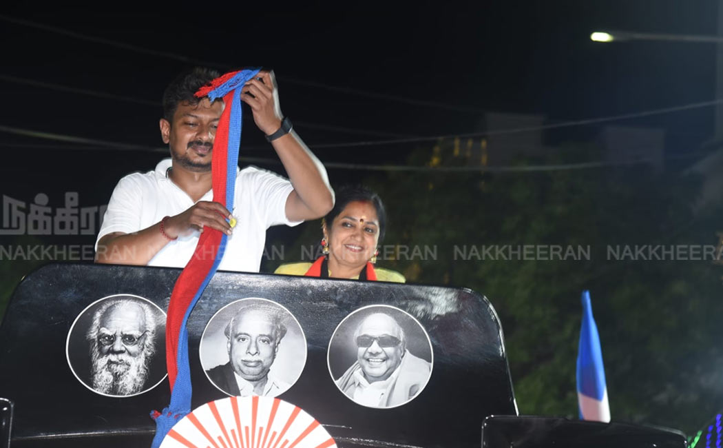 Minister Udayanidhi Vote Collection in Support of South Chennai DMK Candidate (Pictures)