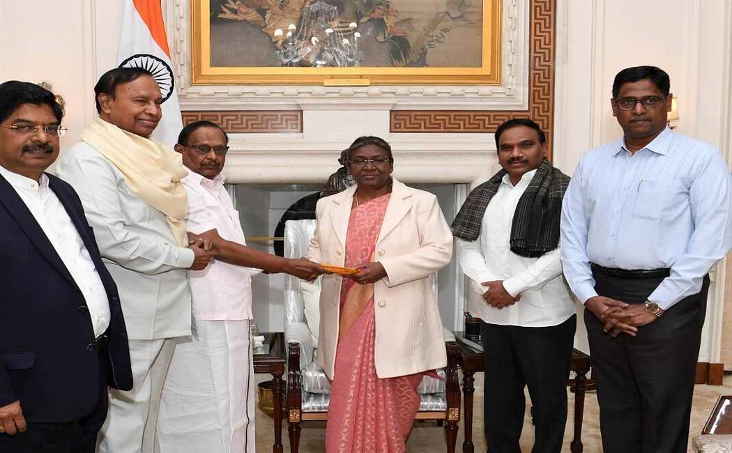 dmk mp tr balu met persident talk about governor rn ravi