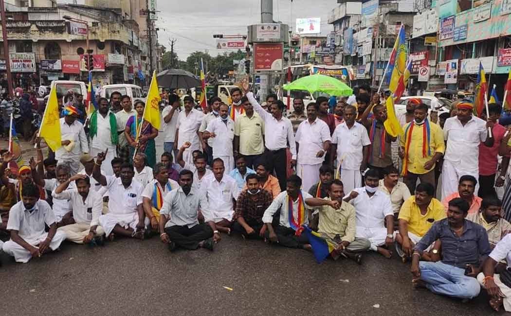 PMK block road demanding 10.5% reservation