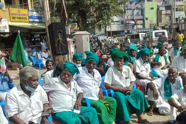 More than 40 farmers' unions participated in the hunger strike ..!