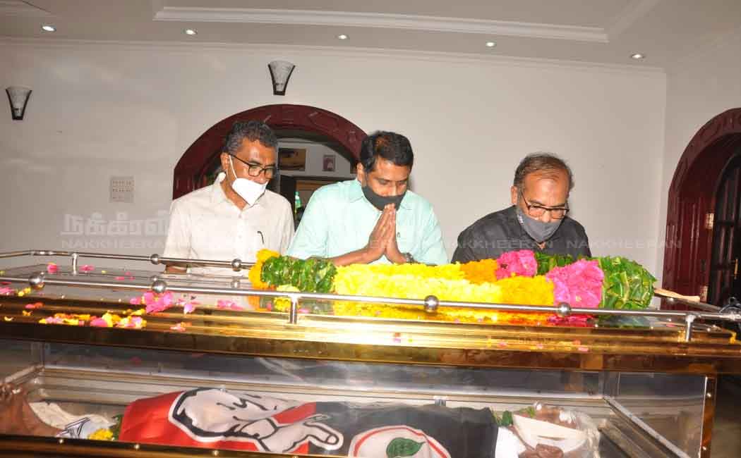 Mr Lenin paid homage to Pulamaipithan Mr Lenin paid homage to Pulamaipithan