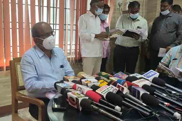 "157 polling booths in Trichy are tense" - Collector Sivarasu