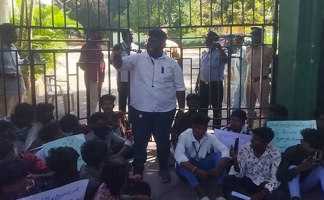 Pachaiyappan College students hold sit-in protest against college administration