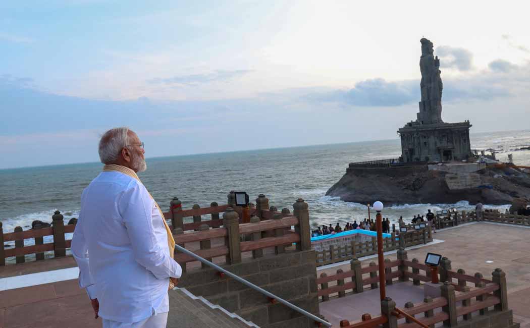 PM Modi before meditation at Vivekananda Mandapam Photos