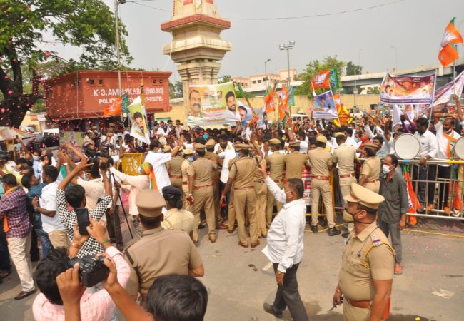 vel yathirai bjp leaders chennai police arrested
