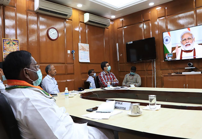 puducherry chief minister narayanasamy press meet
