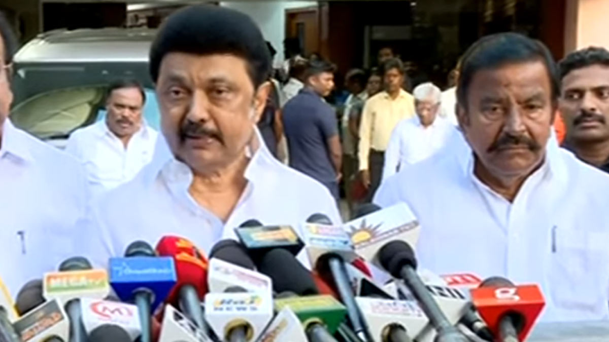 '32 fishermen arrested; convene joint task force meeting immediately' - Tamil Nadu Chief Minister's letter