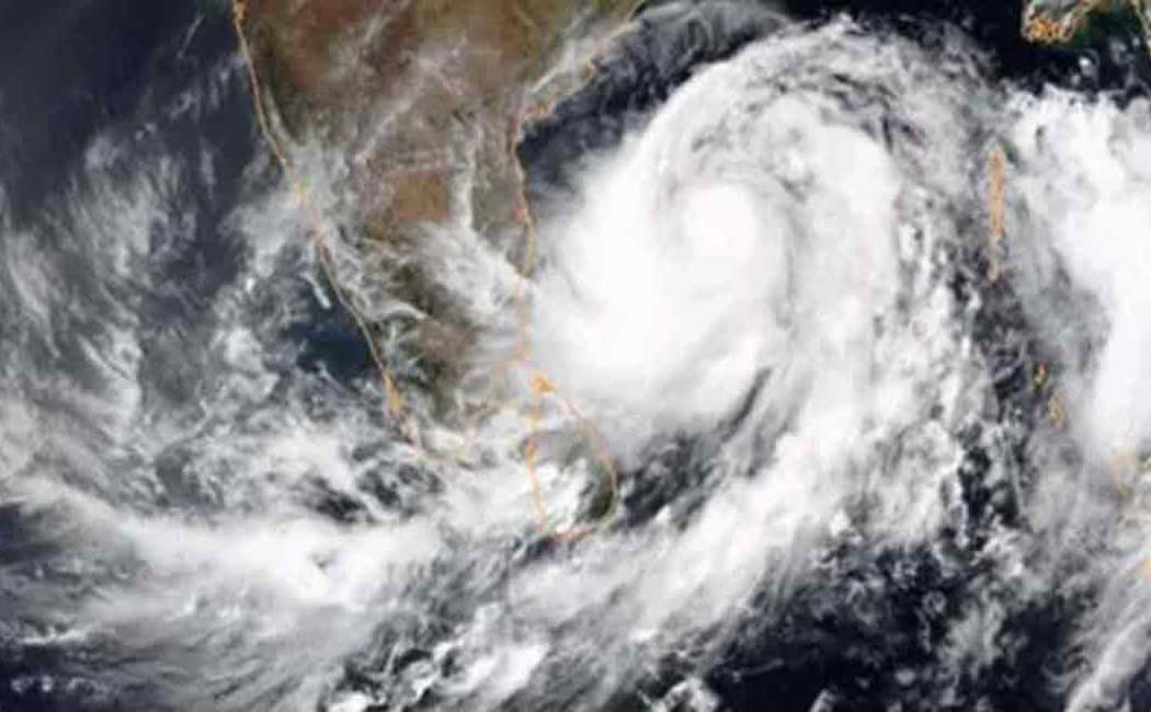 Low pressure area develops! heavy rains possible