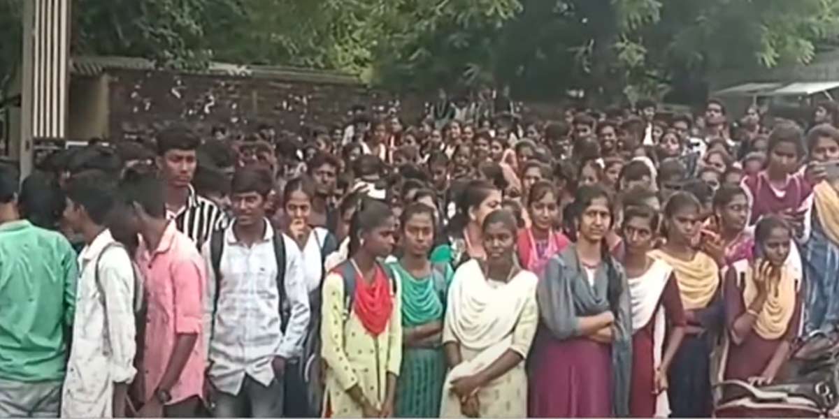 Government Arts College students struggle against exam fee hike