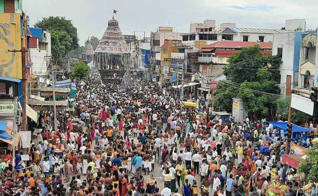 chidamparam natarajar temple car festival