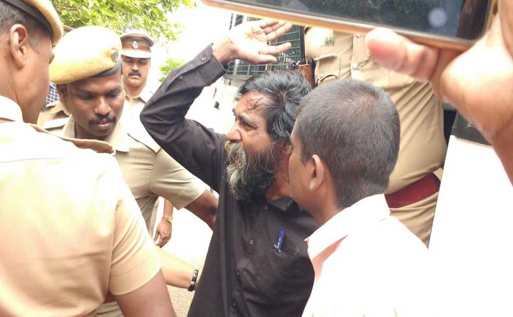 Mukhilan appeared in Karur court