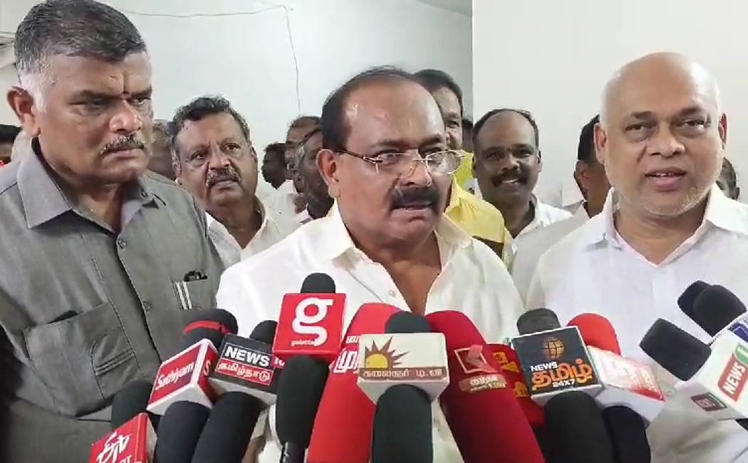Minister sakkarapani has said that there is no connection between DMK and BJP