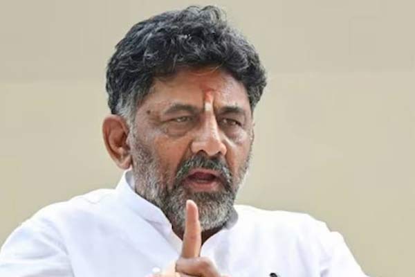 Congress MLAs to leave Telangana
