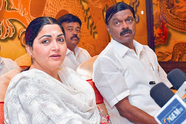 kushbu sundar about aranmanai 4