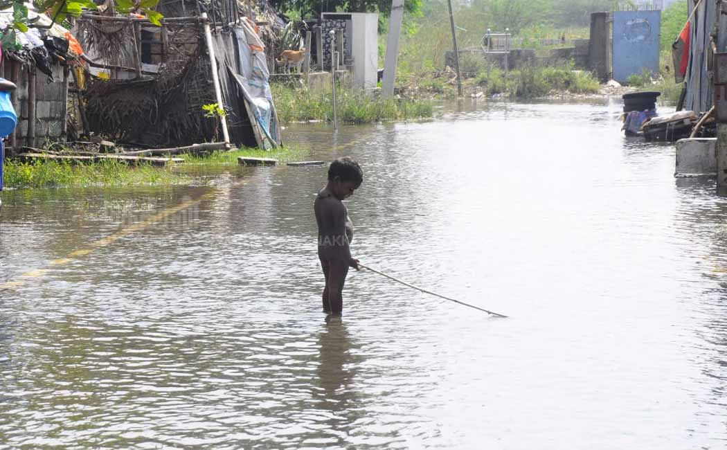 flood in street