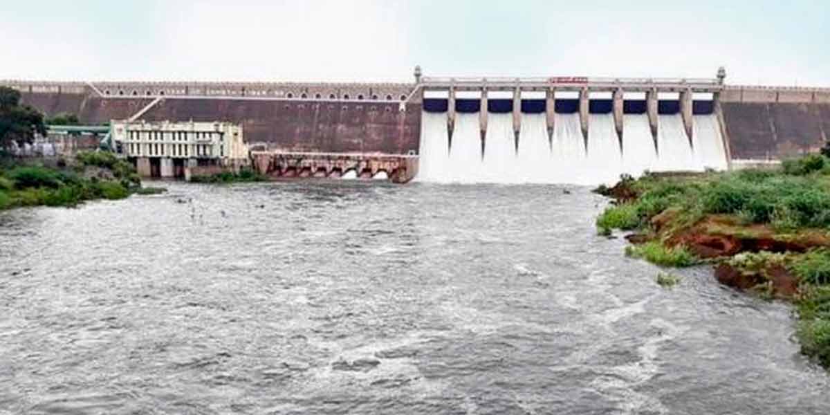 The water level of Bhavanisagar dam fell to 86 feet