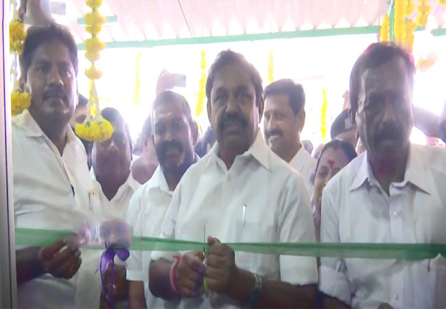 Ilangovan boycotts Edappadi Palanisamy festival
