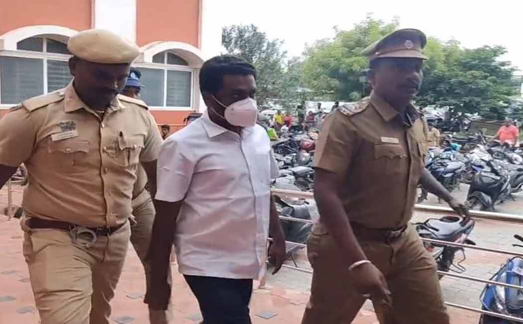 Judge orders imprisonment till 10th for dindigul jothi murugan