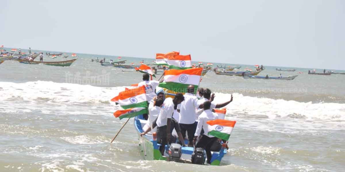 bjp Annamalai rally in deep sea (pictures)