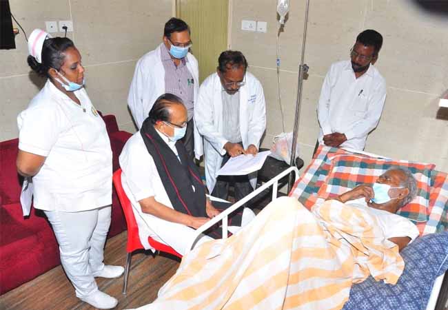 Waiko MP who met Nallakannu and inquired about his well-being!