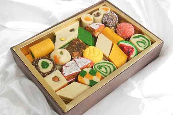 Sale of Diwali sweets without expiration date
