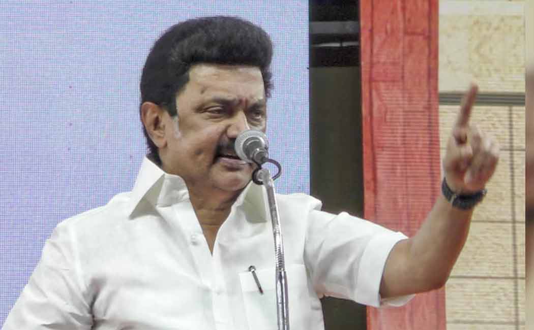 CM stalin questioned Would you treat a Chief Minister like this?