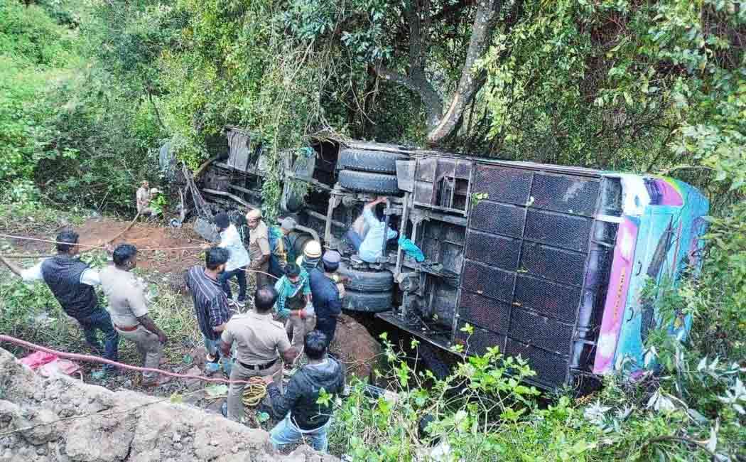 Coonoor - Mettupalayam road temporarily closed