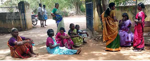 In Kothamangalam, commodity auto was injured and 15 injured