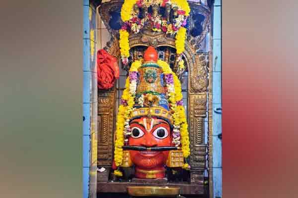 kallakurichi koovagam koothandavar temple chithirai festival transgender participated