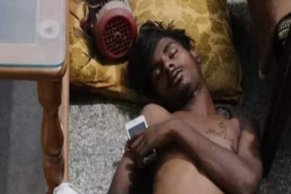 Thief who was caught by the police in uttar pradesh
