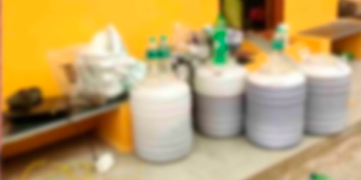 Man arrested for brewing fake liquor at home