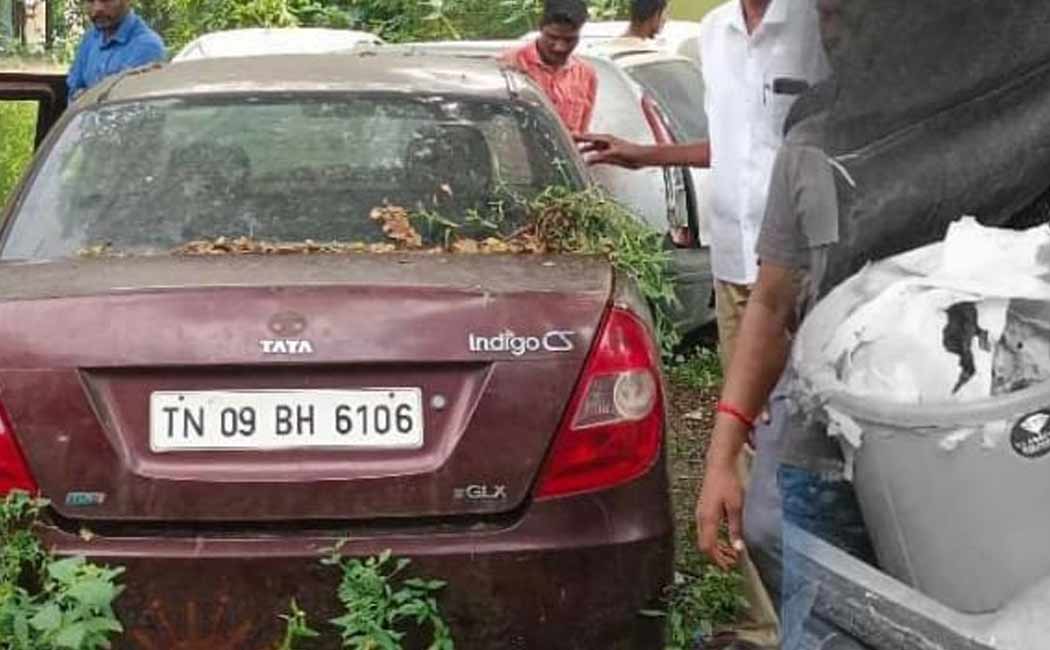 Human Skull in vilupuram police station car