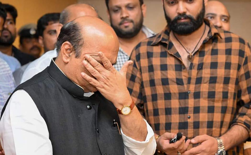 karnataka cm basavaraj bommai crying after watching 777 charlie film