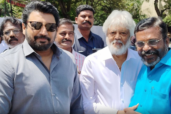 prashanth meets thirumavalavan