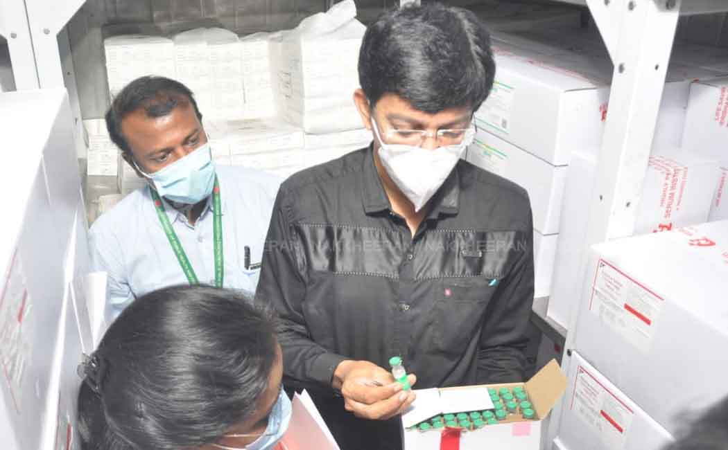 Health Secretary inspects Corona Vaccine Storage Center
