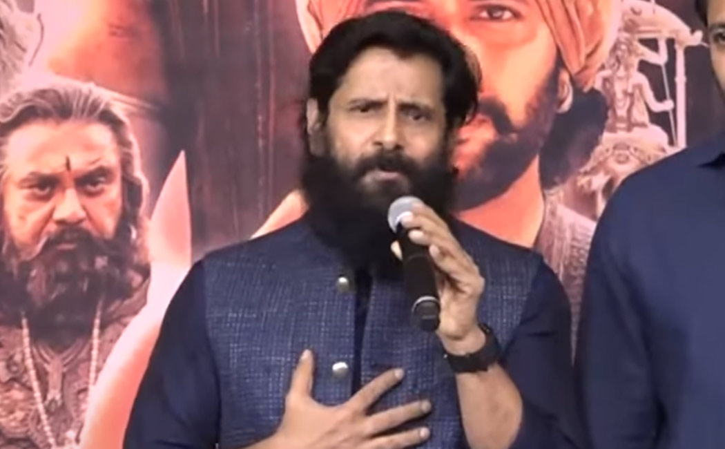vikram request theatres owners ponniyin selvan