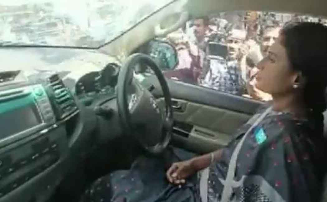 Andhra Chief Minister's younger sister was arrested by the police